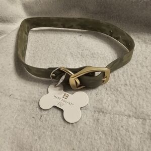 Mary Square Large Silicone Camoflague Collar